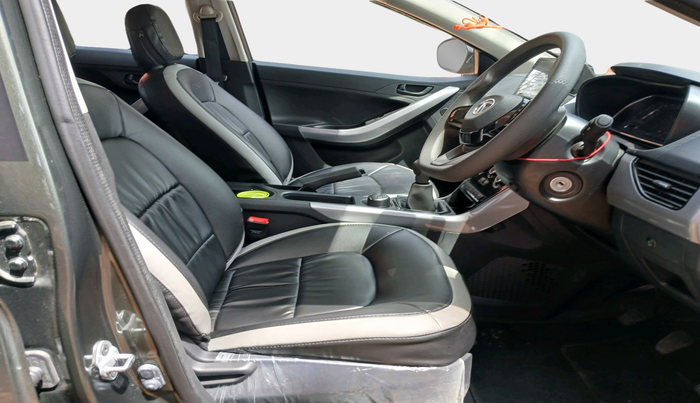 2023 Tata NEXON XM PETROL, Petrol, Manual, 4,157 km, interior