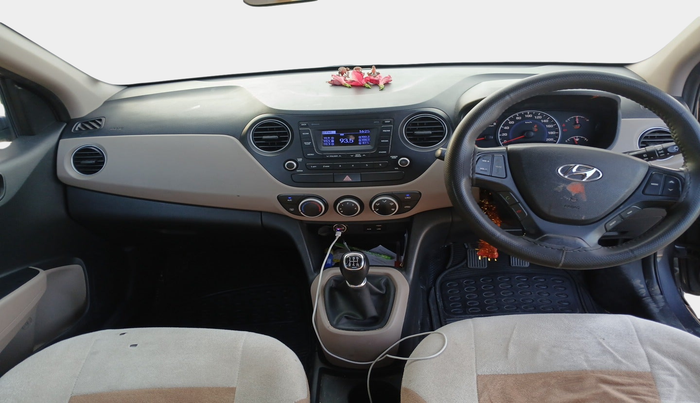2016 Hyundai Grand i10 ASTA 1.2 KAPPA VTVT, Petrol, Manual, 68,517 km, interior