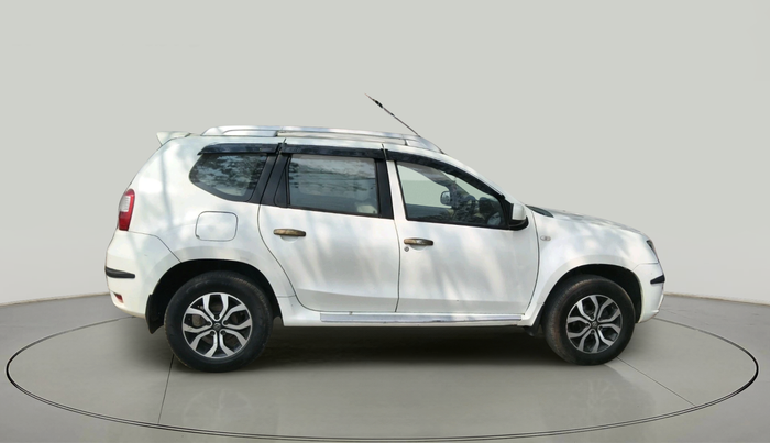 2014 Nissan Terrano XV D THP PREMIUM 110 PS, Diesel, Manual, 1,14,371 km, exterior