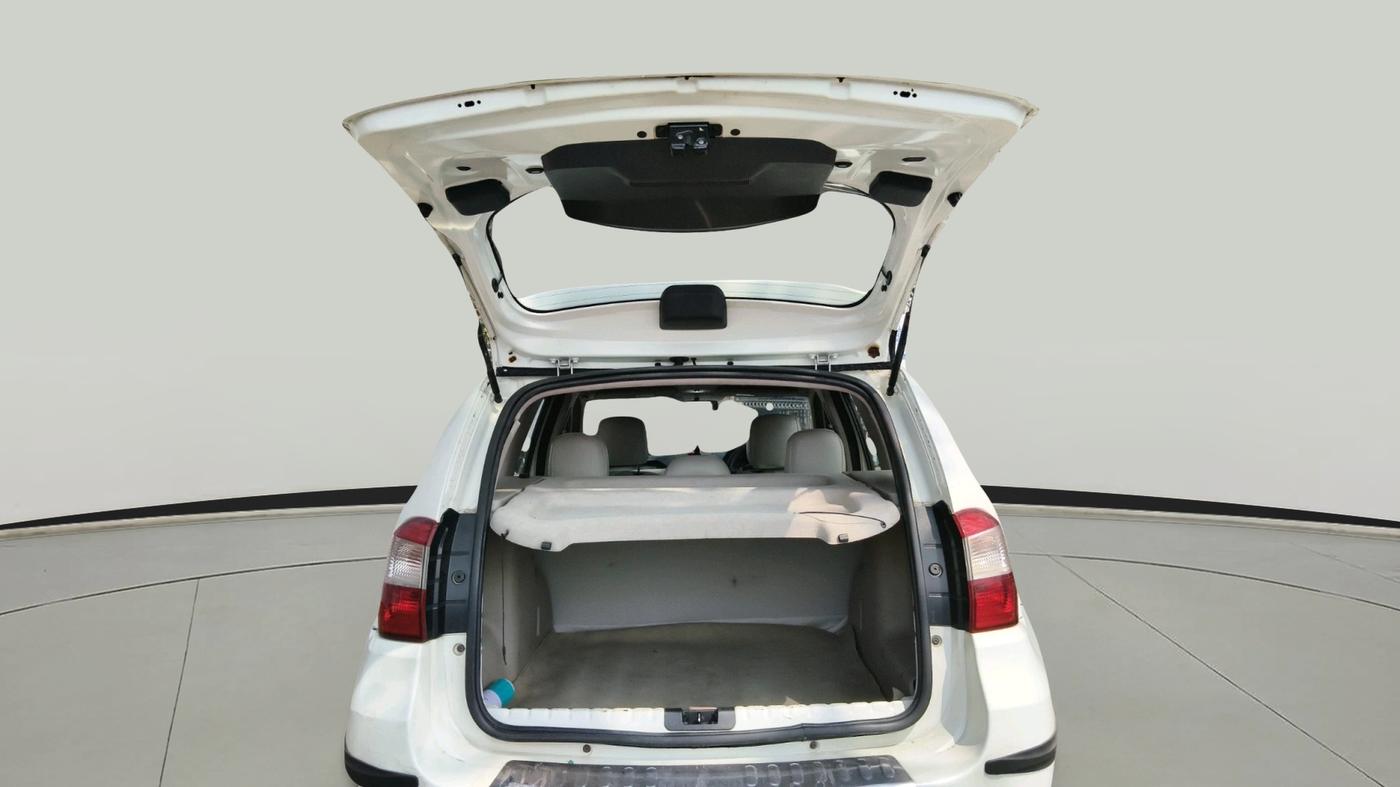 2014 Nissan Terrano XV D THP PREMIUM 110 PS, Diesel, Manual, 1,14,371 km, exterior