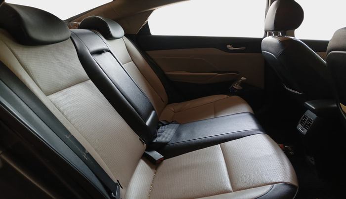2019 Hyundai Verna 1.6 VTVT SX O, Petrol, Manual, 93,306 km, interior