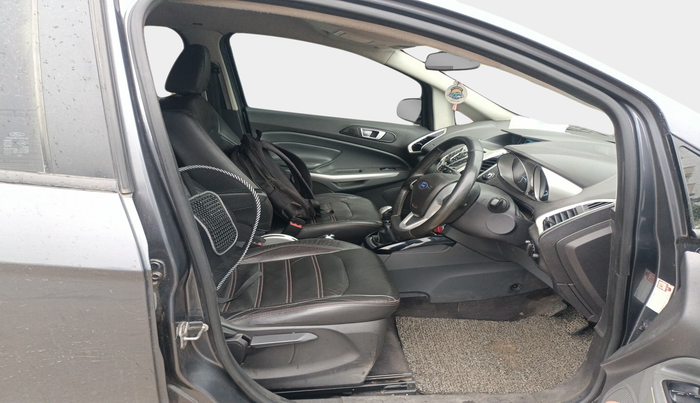 2016 Ford Ecosport TITANIUM+ 1.5L DIESEL, Diesel, Manual, 1,32,511 km, interior