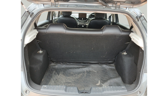 2023 Tata ALTROZ XE PLUS PETROL, Petrol, Manual, 36,454 km, exterior