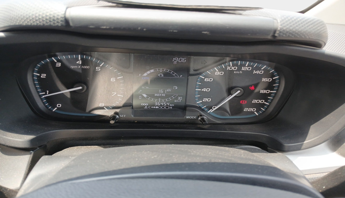 2023 Tata ALTROZ XE PLUS PETROL, Petrol, Manual, 36,454 km, interior
