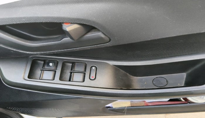 2022 Tata TIAGO NRG XZ AMT, Petrol, Automatic, 49,729 km, interior