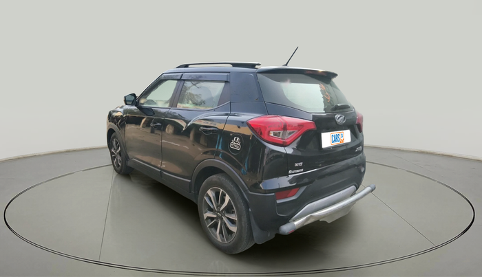 2021 Mahindra XUV300 W8 (O) 1.2 PETROL, Petrol, Manual, 98,306 km, exterior
