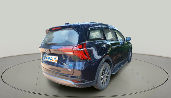 2022 Mahindra XUV700 AX 7 D AT 7 STR, Diesel, Automatic, 82,030 km, exterior