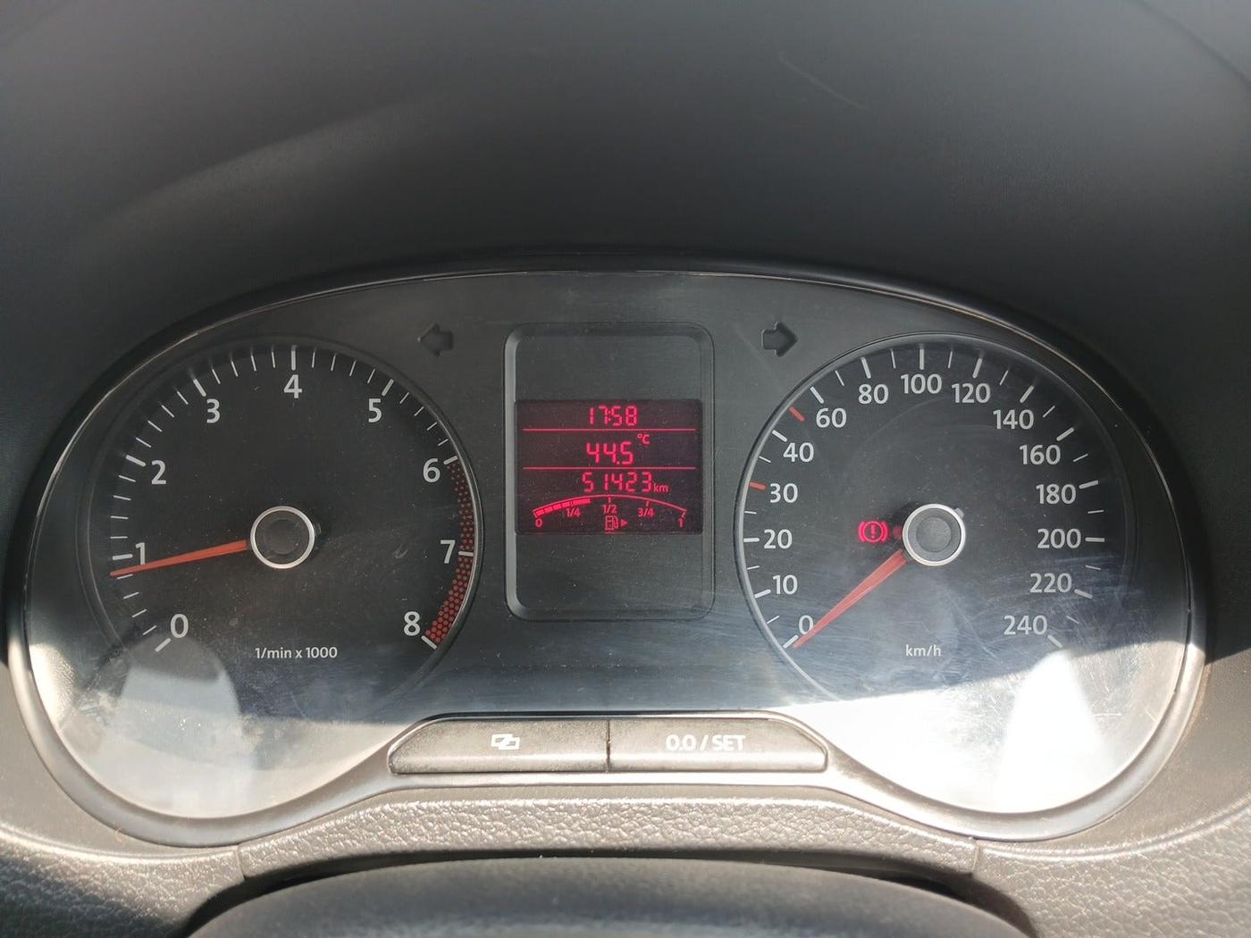 2010 Volkswagen Polo COMFORTLINE 1.2L PETROL, Petrol, Manual, 51,423 km, interior