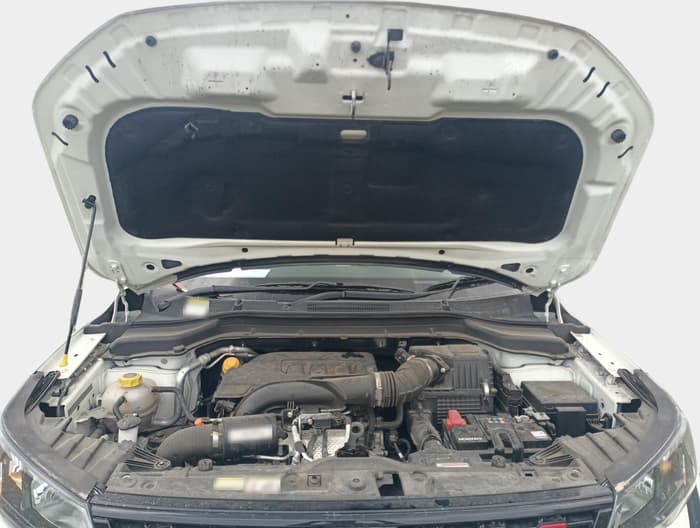 2023 Mahindra XUV300 W6 1.2 PETROL, Petrol, Manual, 17,500 km, exterior