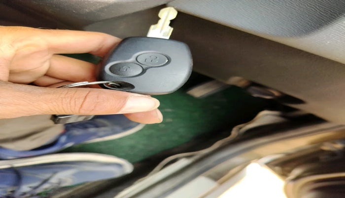 2015 Renault Duster 110 PS RXZ 4X4 MT DIESEL, Diesel, Manual, 1,45,997 km, interior