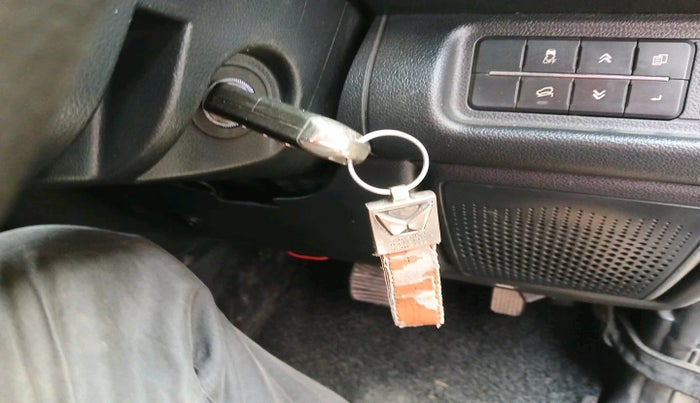 2022 Mahindra Thar LX D AT 4WD HT, Diesel, Automatic, 80,126 km, interior