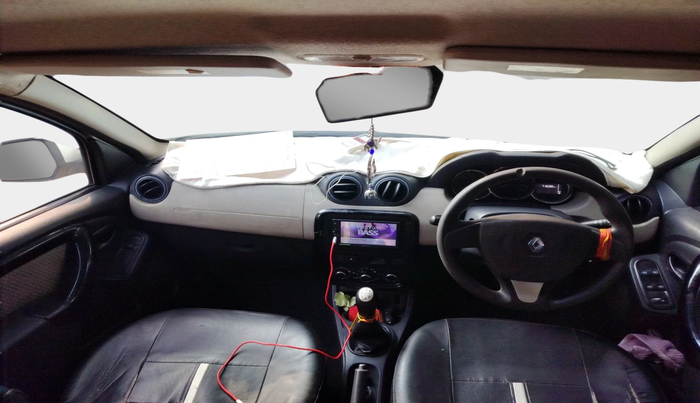 2015 Renault Duster 85 PS RXL PLUS DIESEL, Diesel, Manual, 71,638 km, interior