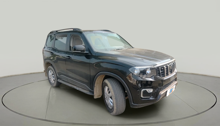 2025 Mahindra SCORPIO-N Z4 DIESEL MT 4WD 7 STR, Diesel, Manual, 39,375 km, exterior