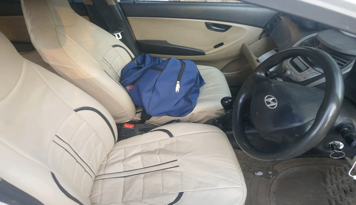 2011 Hyundai Eon ERA, Petrol, Manual, 1,70,103 km, interior