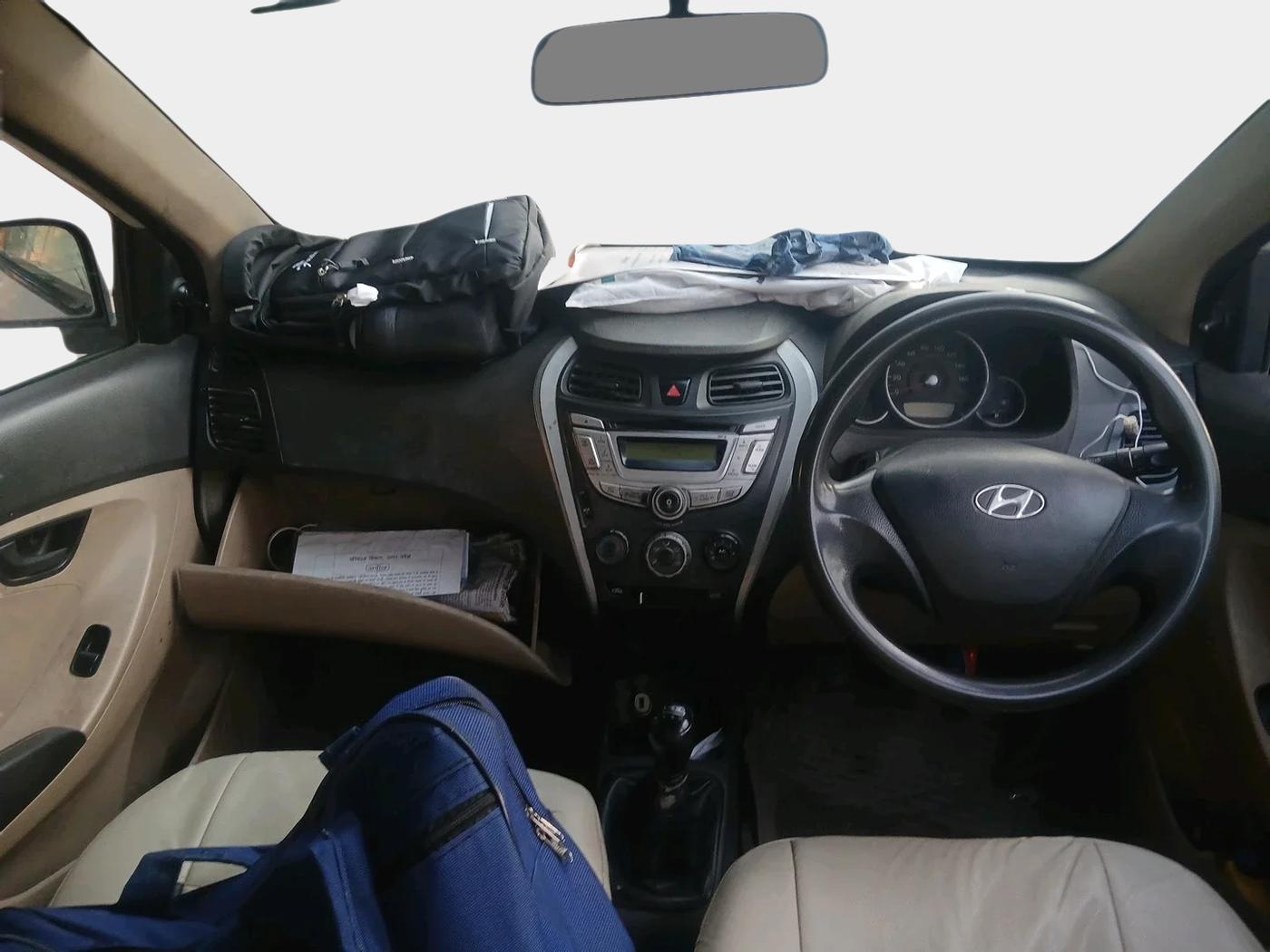 2011 Hyundai Eon ERA, Petrol, Manual, 1,70,103 km, interior