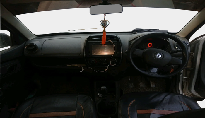 2017 Renault Kwid RXT 1.0, Petrol, Manual, 80,962 km, interior