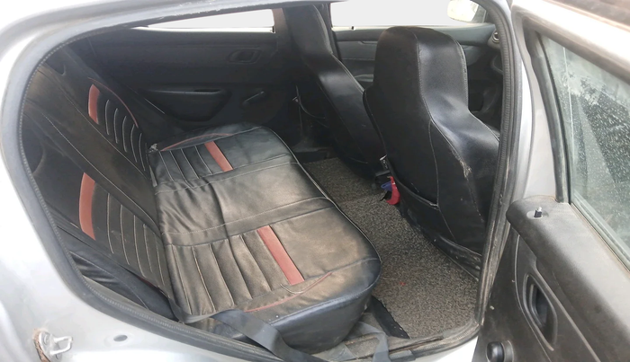 2017 Renault Kwid RXT 1.0, Petrol, Manual, 80,962 km, interior