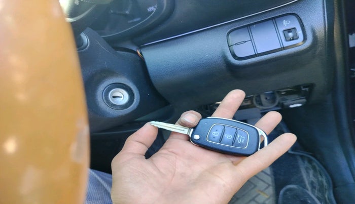 2021 Hyundai VENUE SX 1.5 CRDI, Diesel, Manual, 1,26,798 km, interior