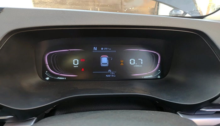 2023 KIA CARENS PRESTIGE PLUS 1.5 IMT DIESEL 7 STR, Diesel, Manual, 42,213 km, interior