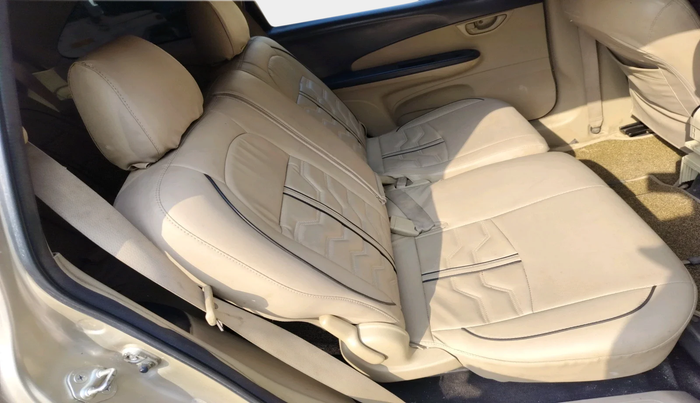 2014 Honda Mobilio 1.5L I-DTEC V, Diesel, Manual, 84,157 km, interior