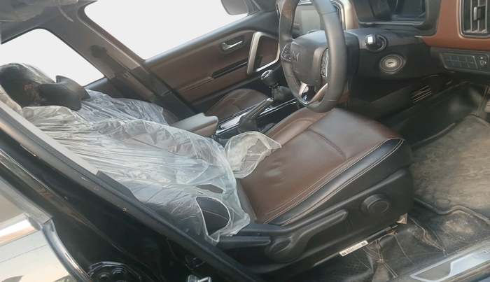 2024 Mahindra SCORPIO-N Z8 S Diesel MT 2WD 7 STR, Diesel, Manual, 31,894 km, interior