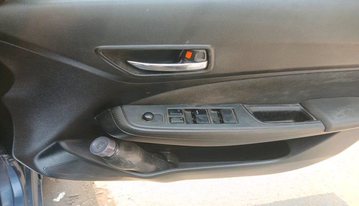 2018 Maruti Swift VDI AMT, Diesel, Automatic, 1,46,644 km, interior