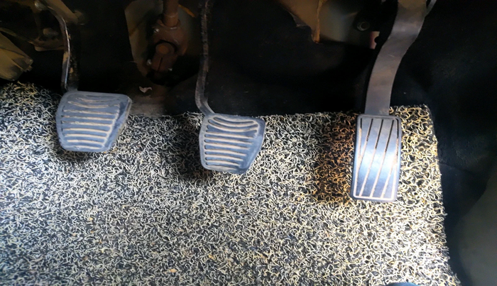 2018 Mahindra KUV 100 NXT K4+ D 6 STR, Diesel, Manual, 2,01,291 km, interior