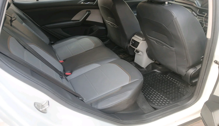 2021 Skoda KUSHAQ STYLE 1.5L TSI MT, Petrol, Manual, 80,164 km, interior