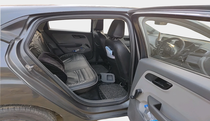 2021 Tata ALTROZ XE PETROL, Petrol, Manual, 1,10,448 km, interior