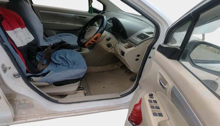 2017 Maruti Ertiga VXI, Petrol, Manual, 1,52,329 km, interior