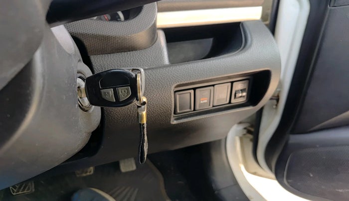 2012 Maruti Swift VXI, Petrol, Manual, 19,411 km, interior