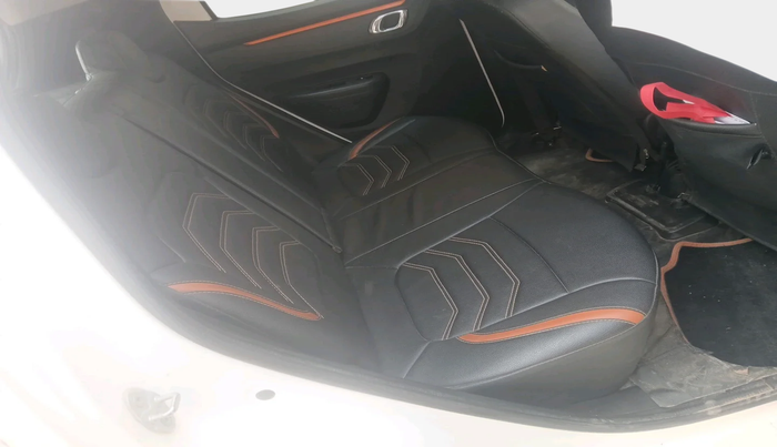 2020 Renault Kwid CLIMBER 1.0 (O), Petrol, Manual, 45,563 km, interior