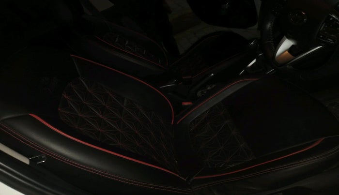 2019 Hyundai VENUE SX (O) 1.5 CRDI, Diesel, Manual, 1,16,038 km, interior