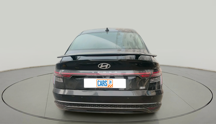 2024 Hyundai Verna  SX 1.5 MPI IVT, Petrol, Automatic, 11,308 km, exterior