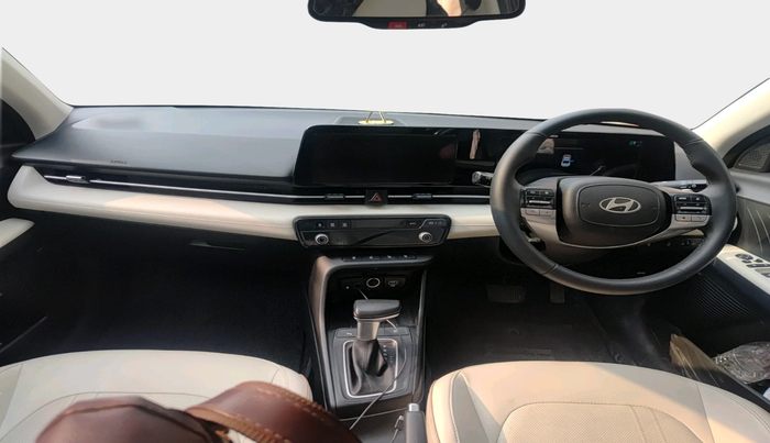 2024 Hyundai Verna  SX 1.5 MPI IVT, Petrol, Automatic, 11,308 km, interior