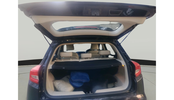 2019 Mahindra XUV300 W8 (O) 1.2 PETROL, Petrol, Manual, 36,203 km, exterior