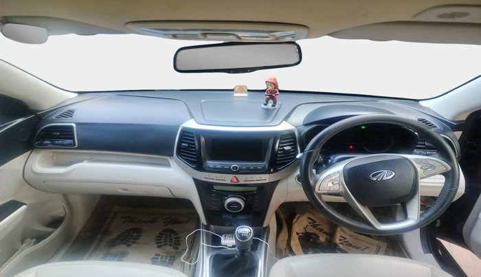 2019 Mahindra XUV300 W8 (O) 1.2 PETROL, Petrol, Manual, 36,203 km, interior