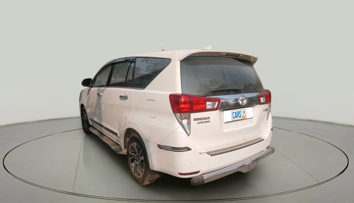 2022 Toyota Innova Crysta 2.4 G 8 STR, Diesel, Manual, 98,413 km, exterior