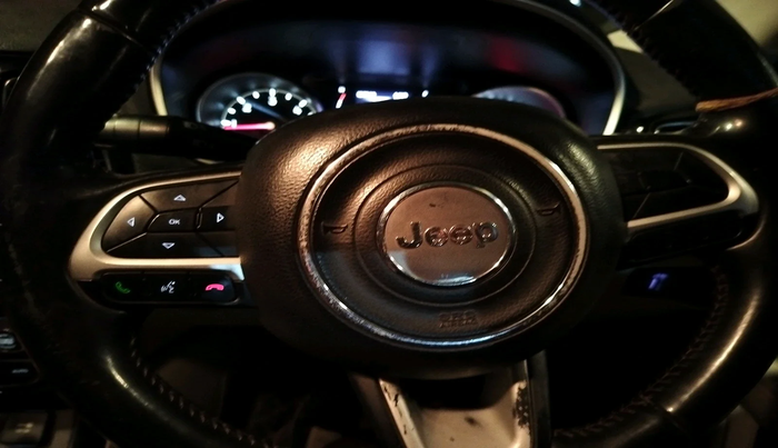 2017 Jeep Compass LIMITED 2.0 DIESEL, Diesel, Manual, 1,03,589 km, interior