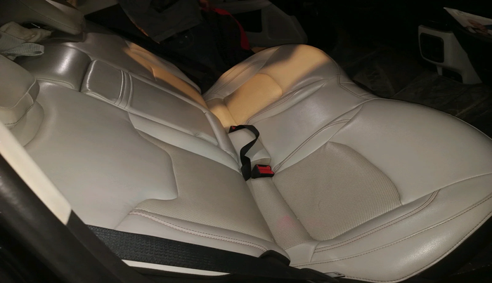 2017 Jeep Compass LIMITED 2.0 DIESEL, Diesel, Manual, 1,03,589 km, interior