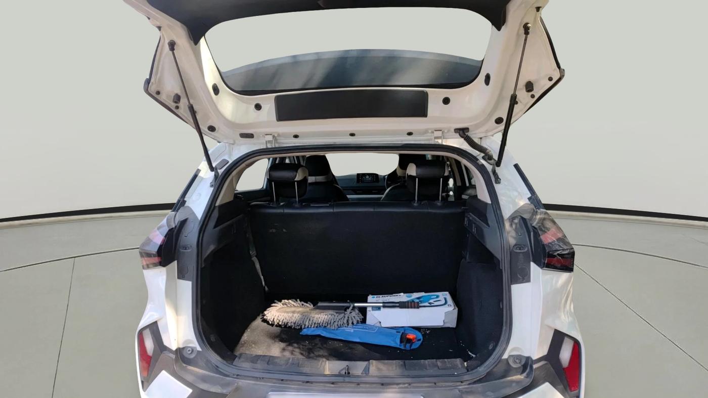 2024 Tata NEXON PURE S 1.2 REVOTRON 6MT, Petrol, Manual, 21,766 km, exterior