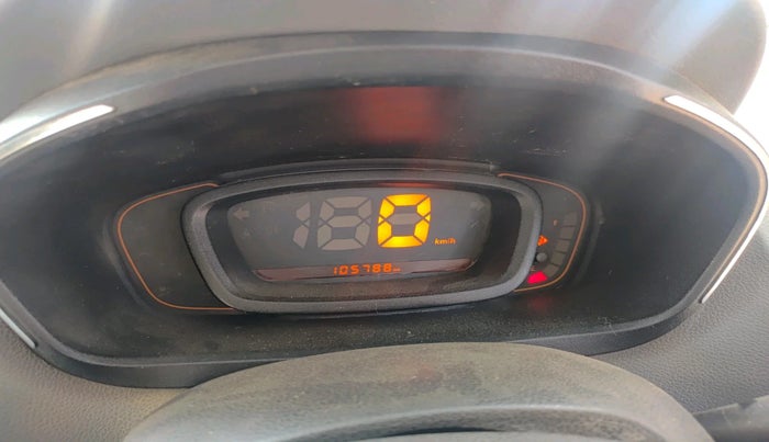 2017 Renault Kwid RXT 0.8, Petrol, Manual, 1,05,788 km, interior