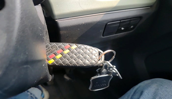 2023 Tata PUNCH ADVENTURE MT, Petrol, Manual, 37,792 km, interior