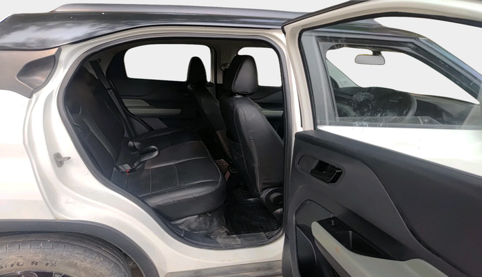 2023 Tata PUNCH ADVENTURE MT, Petrol, Manual, 37,792 km, interior