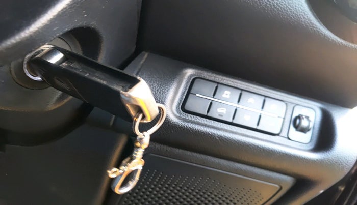 2021 Mahindra Thar LX HARD TOP 4WD MT, Diesel, Manual, 1,11,915 km, interior