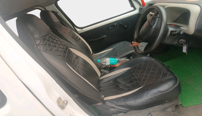 2017 Maruti Eeco 5 STR WITH A/C+HTR, Petrol, Manual, 56,854 km, interior