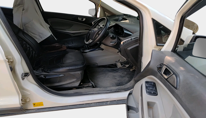 2014 Ford Ecosport TREND 1.5L PETROL, Petrol, Manual, 1,02,996 km, interior