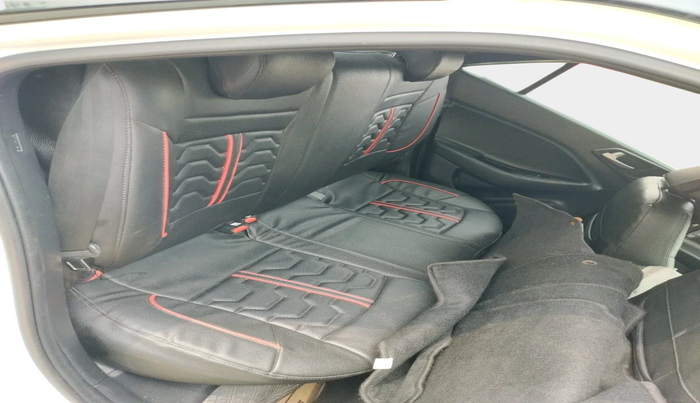 2019 Hyundai Elite i20 SPORTZ PLUS 1.2 DUAL TONE, Petrol, Manual, 20,231 km, interior