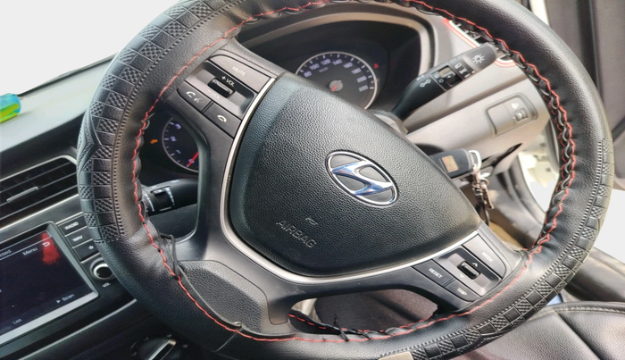 2019 Hyundai Elite i20 SPORTZ PLUS 1.2 DUAL TONE, Petrol, Manual, 20,231 km, interior