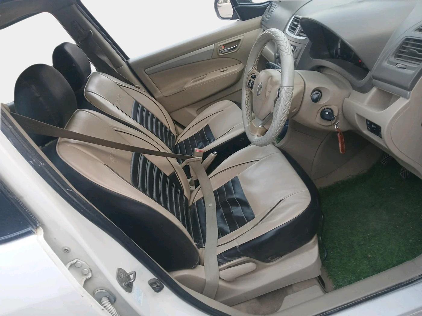 2017 Maruti Ertiga VXI CNG, CNG, Manual, 4,00,000 km, interior